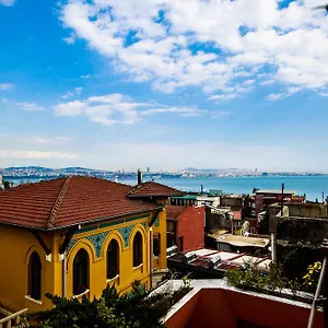 turk-art-hotel.istanbul-turkeyhotels.com/